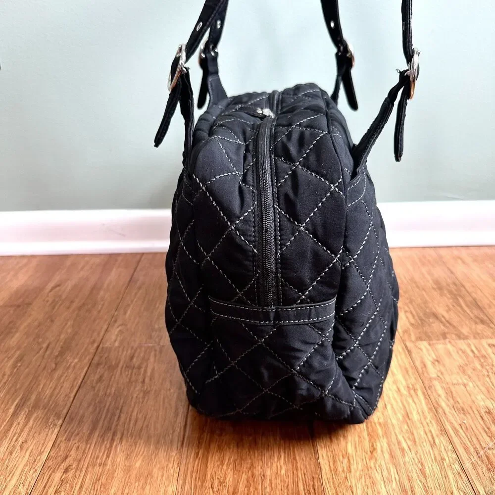 Vera Bradley Quilted Microfiber Baby Bag Black Medium Diaper Weekend Zip Top